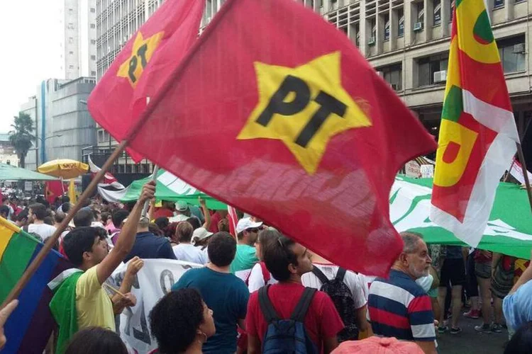 
	PT: segundo a m&atilde;e da crian&ccedil;a, ela e a m&eacute;dica nunca falaram sobre pol&iacute;tica no per&iacute;odo em que conviveram
 (Elifas Simas/Fotos Públicas)