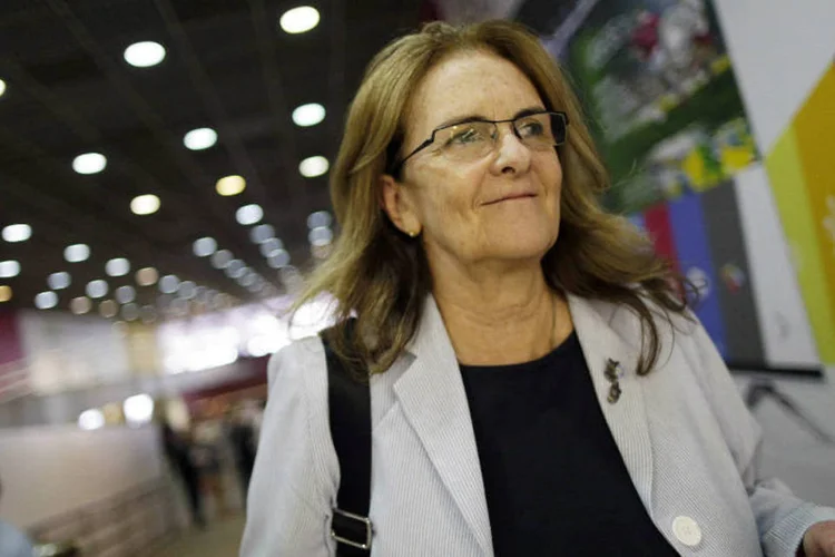 
	Gra&ccedil;a Foster: apesar das dificuldades, a Petrobras bateu uma s&eacute;rie de recordes no ano passado, disse a ex-presidente
 (Ueslei Marcelino/Reuters)