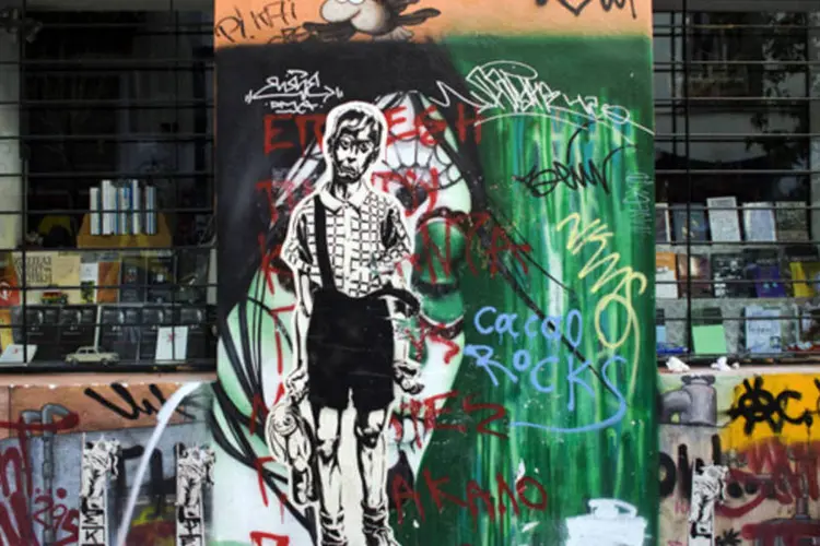 Com grafites nas ruas, artistas também expressam seu descontentamento com as medidas de austeridade  (Milos Bicanski/Getty Images)