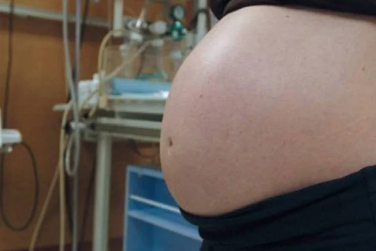 
	A gravidez acima dos 50 anos gera maior risco para a sa&uacute;de da m&atilde;e, como diabete e hipertens&atilde;o
 (Jean Ayissi/AFP)
