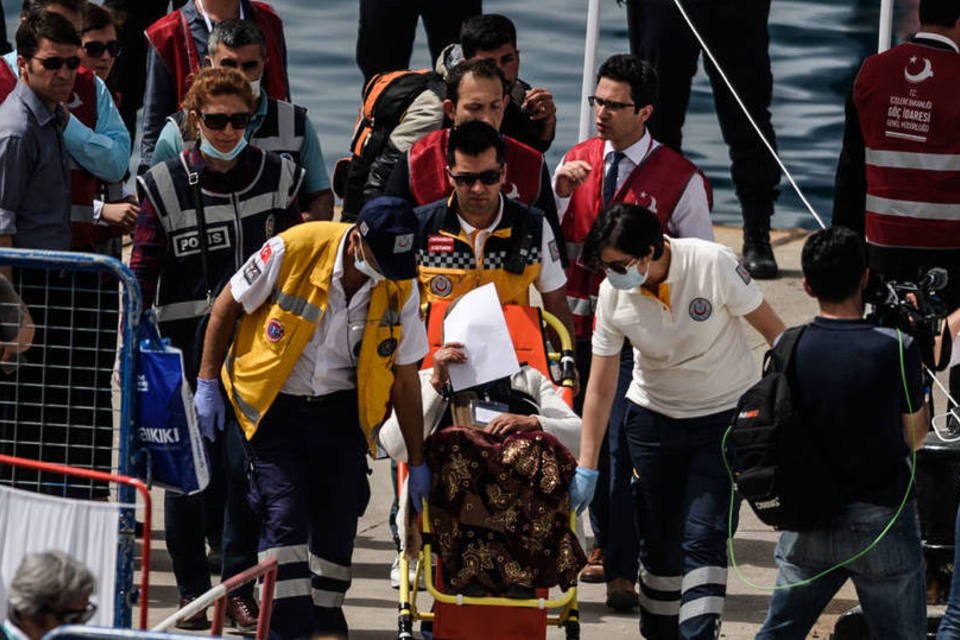 Grécia retoma deportações à Turquia e devolve 124 pessoas