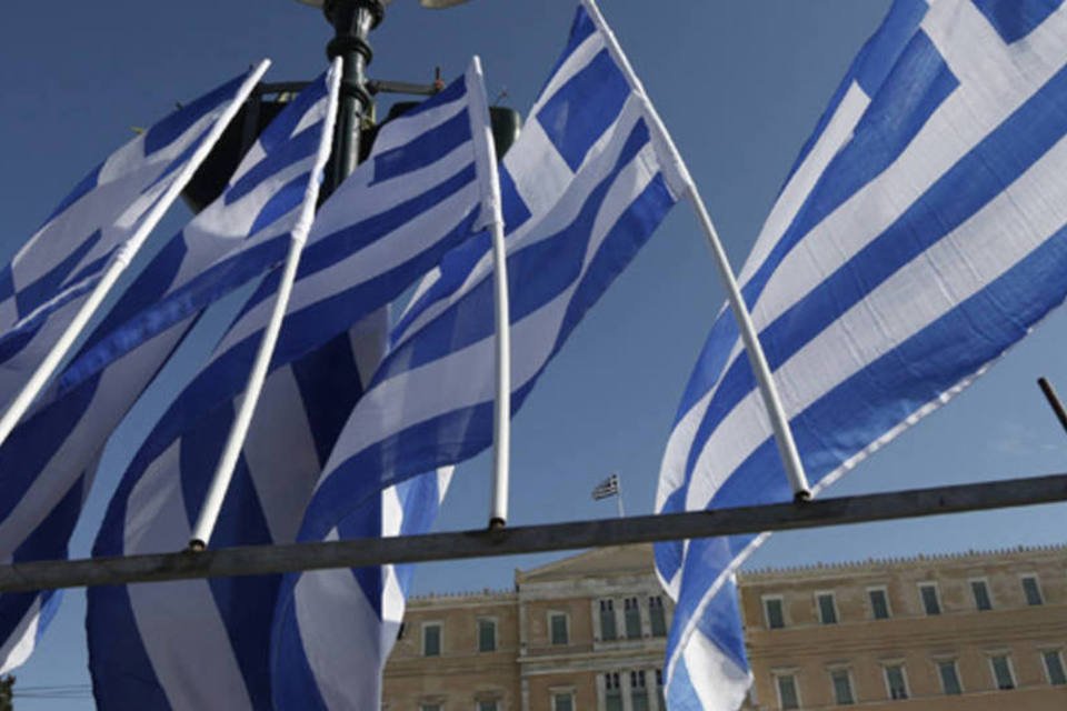 Contração do PIB da Grécia é revisada para 5,6% no 1ºtri
