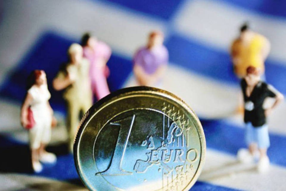 Grécia respira aliviada após elevação da nota de Atenas