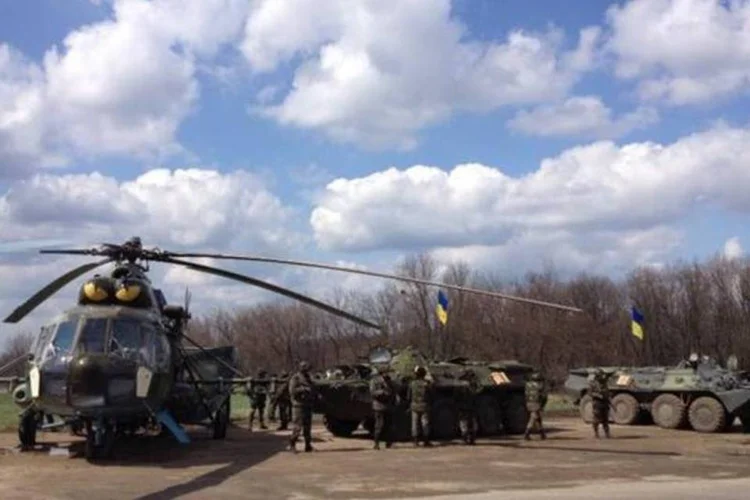 
	Slovyansk: na sexta, for&ccedil;as ucranianas haviam relan&ccedil;ado uma ofensiva para retomar o controle de Odessa, cidade pr&oacute;xima de Slovyansk.
 (Greg White/Twitter)