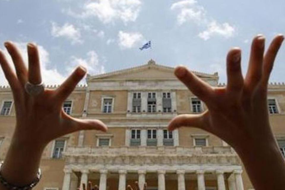 Grécia e Espanha em greve; prazo do BCE se aproxima