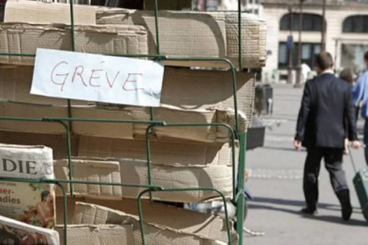 Jornais franceses parados por causa da greve: empresários do setor criticam a paralisação (Christophe Simon/AFP)