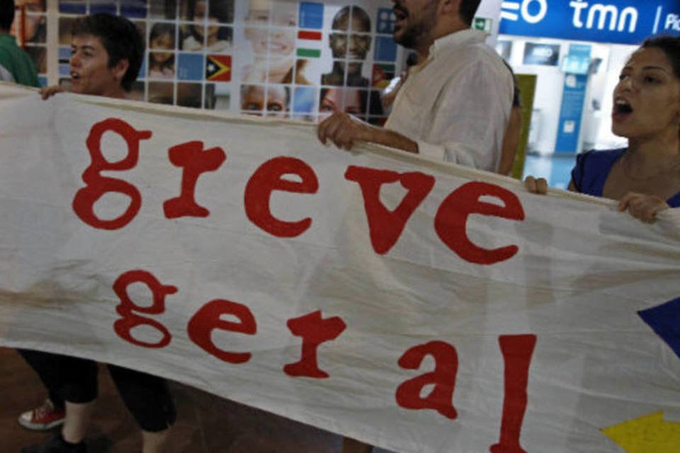 Portugal tem greve geral contra austeridade