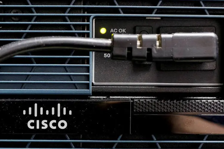 
	Cisco: o volume de neg&oacute;cios se manteve em 49,2 bilh&otilde;es de d&oacute;lares em 12 meses
 (Gleb Garanich / Reuters)