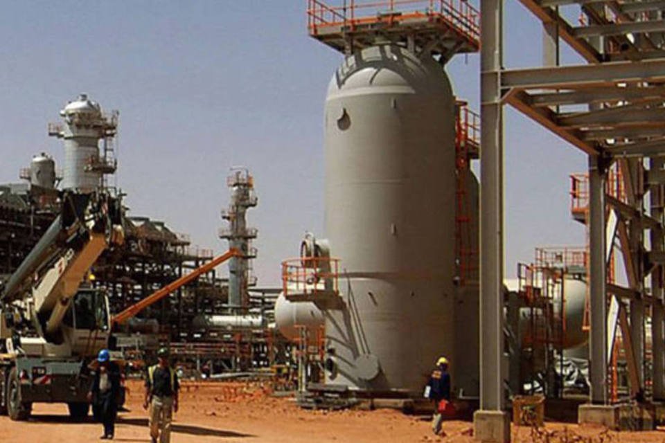 BP retira centenas de funcionários da Argélia