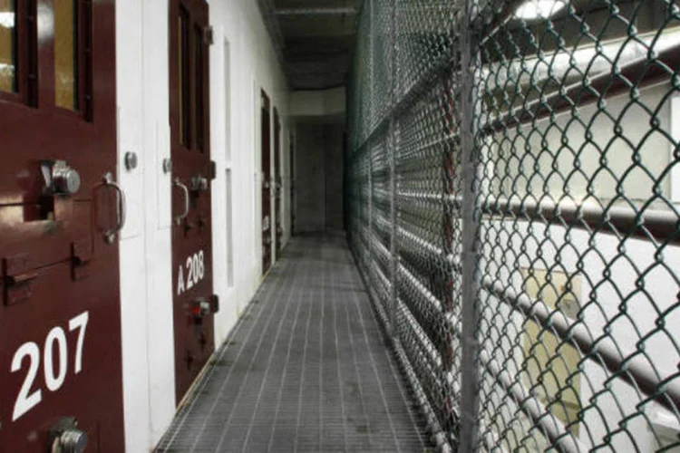 Guantánamo: grupo mobilizado para a prisão inclui um médico, enfermeiros, farmacêuticos e paramédicos, que se somarão a cem profissionais da saúde já presentes na base (REUTERS/Bob Strong/Files)