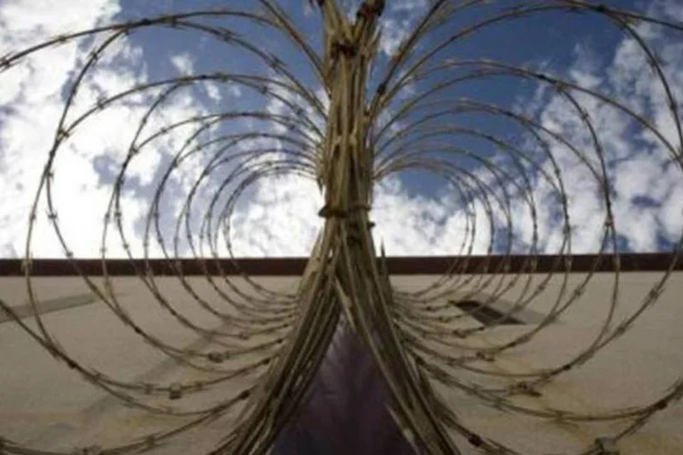 
	Pris&atilde;o americana de Guant&aacute;namo: segundo Assange, os documentos mostram a anatomia do monstro criado ap&oacute;s os atentados de 11 de setembro de 2001
 (Paul J. Richards)