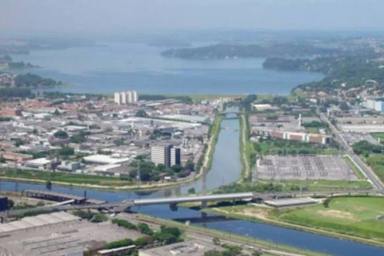 Represa Guarapiranga: uma das principais fontes de água para a cidade de São Paulo
