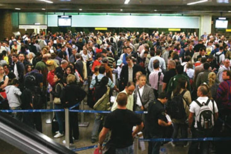 Aeroporto de Guarulhos, SP: aeroportos são exemplos da estrutura falha do país (.)