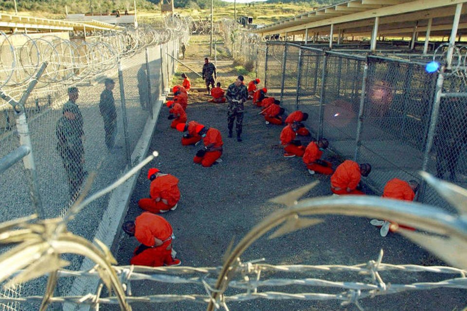 Conheça a prisão militar de Guantánamo