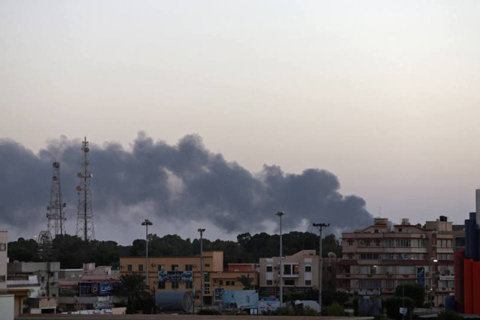 Anistia acusa todos no conflito na Líbia de atacar civis