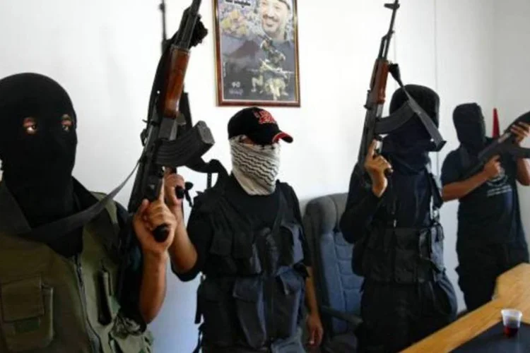Nenhuma milícia informou baixas à imprensa no momento (Abid Katib/Getty Images)
