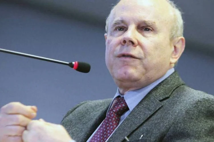
	Mantega: crise prolongada levou a uma a&ccedil;&atilde;o antic&iacute;clica ousada pelos padr&otilde;es da economia brasileira, diz
 (Chico Ferreira/Reuters)
