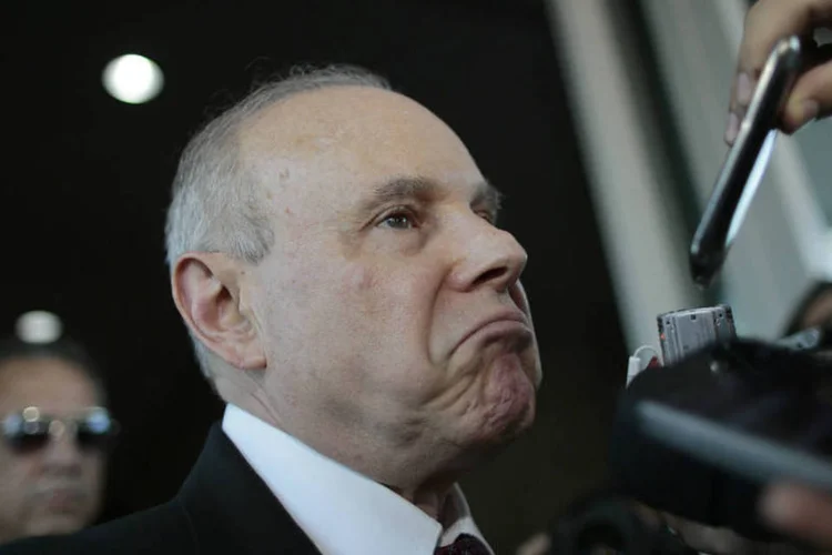 
	O ex-ministro da Fazenda Guido Mantega foi hostilizado, pela segunda vez, em S&atilde;o Paulo
 (Ueslei Marcelino/Reuters)