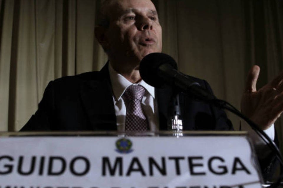 Mantega diz que alta do PIB trimestral irá se prolongar