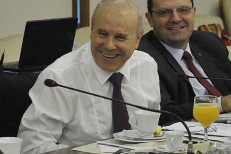 Juros curtos sobem e indicam Selic maior nesta semana