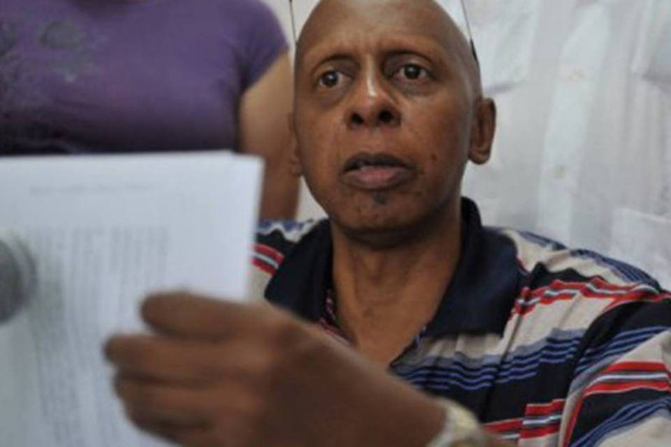 Polícia detém Guillermo Fariñas e 21 dissidentes em Cuba
