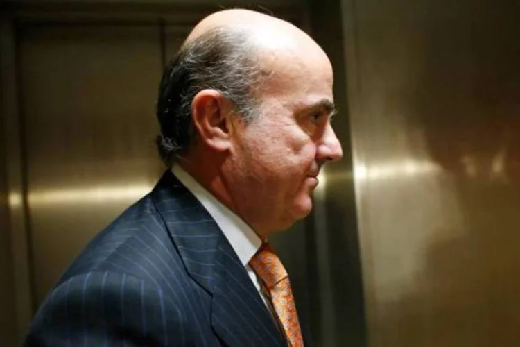 
	Informa&ccedil;&atilde;o &eacute; do ministro da Economia da Espanha, Luis de Guindos
 (Susana Vera/Reuters)