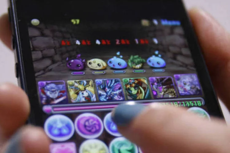 Com apenas um jogo, a ação da  GungHo Online Entertainment se valorizou em 10 vezes desde outubro e seu valor de mercado é quase o mesmo da Nintendo (REUTERS/Yuya Shino)