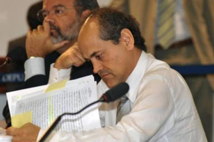 O ex-deputado federal Gustavo Fruet: 11 pontos percentuais à frente do seguno colocado (Divulgação/Paula Sholl)