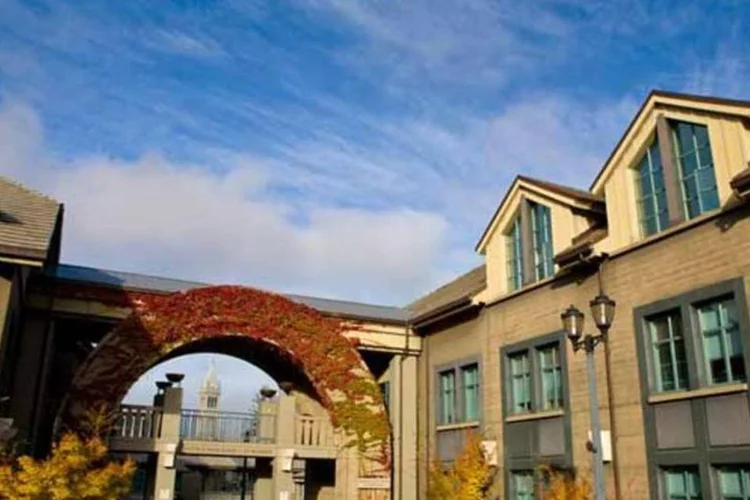 
	Universidade da Calif&oacute;rnia - Berkeley: a maioria, sen&atilde;o a totalidade, das v&iacute;timas estava trabalhando com vistos tempor&aacute;rios
 (Divulgação)