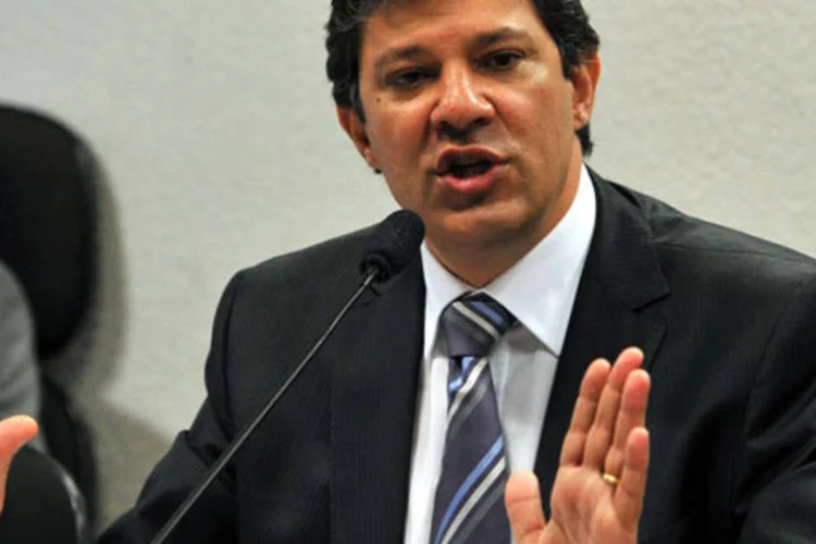 Haddad fez ainda um duro ataque aos críticos da obra, que, segundo ele, fazem as críticas sem lerem o livro (Antonio Cruz/ABr)