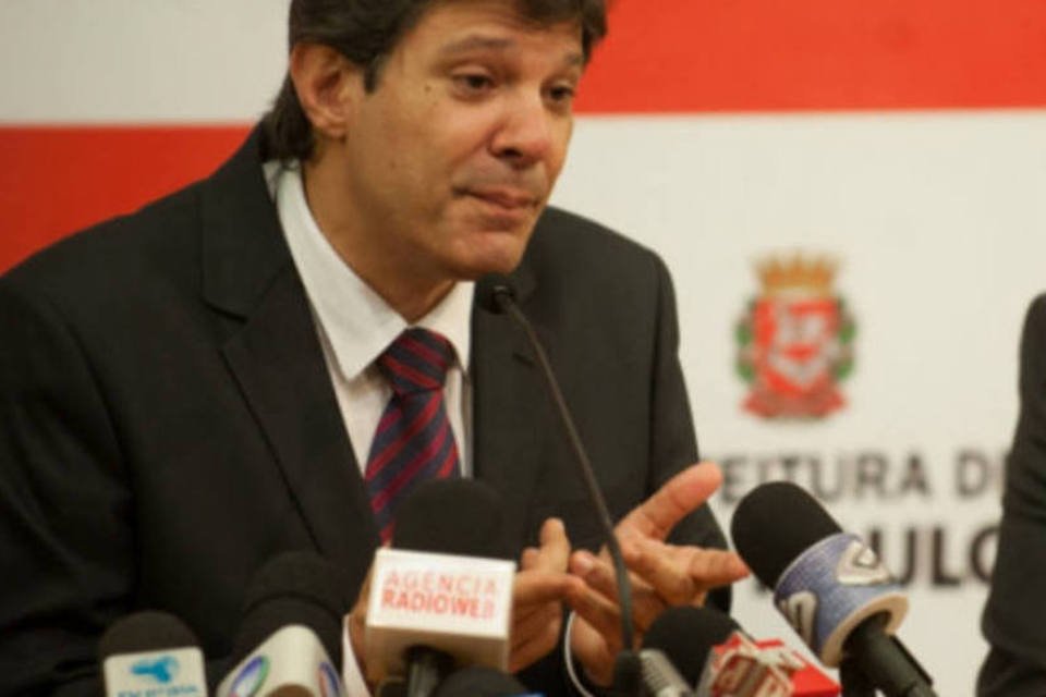 Contrato com Controlar era irracional, diz Haddad