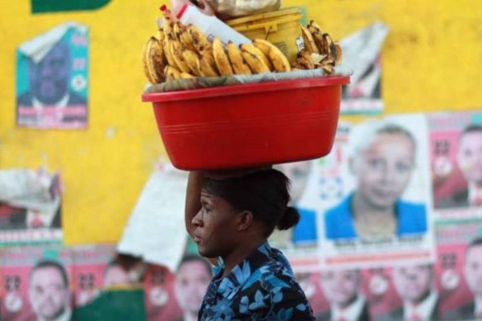 Manifestantes no Haiti pedem renúncia do presidente René Préval