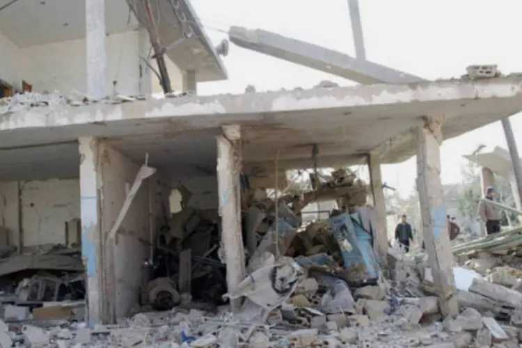 Casa destruída na província central de Hama, na Síria: ONG expõe sete casos de demolições em grande escala com explosivos e escavadeiras (SANA/Handout via Reuters)