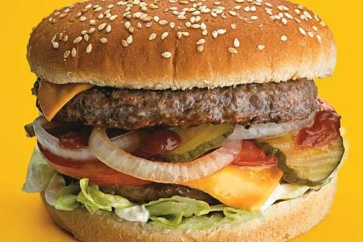 Sanduíche do Burger King: valorização da empresa foi a notícia mais acessada (Pedro Rubens/EXAME.com)