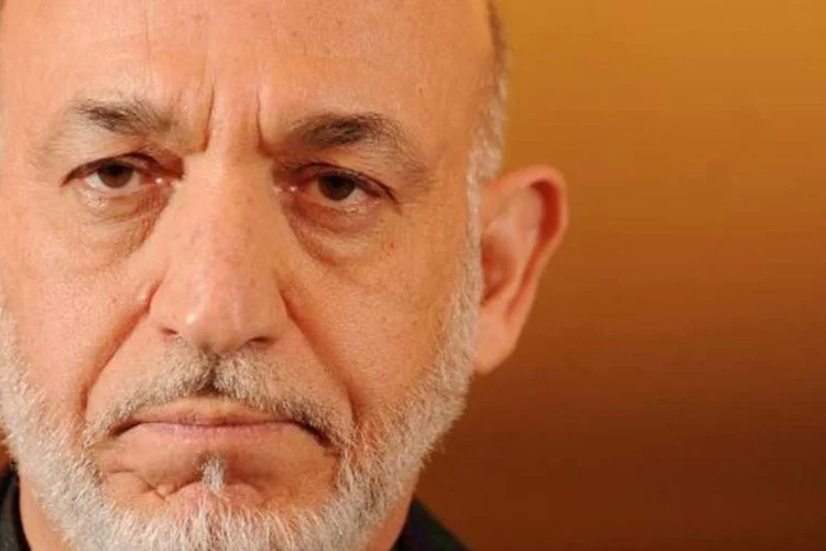 Atentado com "turbante-bomba" ocorre depois da morte do irmão do presidente Hamid Karzai (Getty Images)
