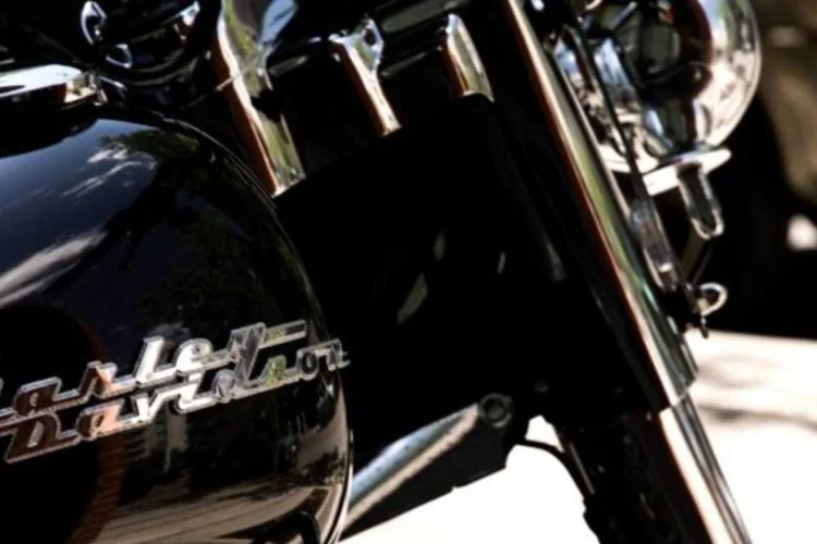 De acordo com a Harley, a peça pode não resistir à temperatura e provocar falha no funcionamento da luz ou do próprio freio (Stock.XCHNG/Divulgação)