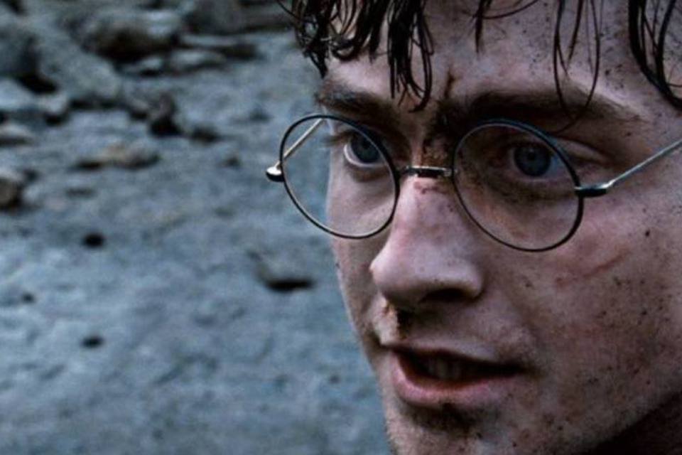 Livros de Harry Potter são disponibilizados em e-book