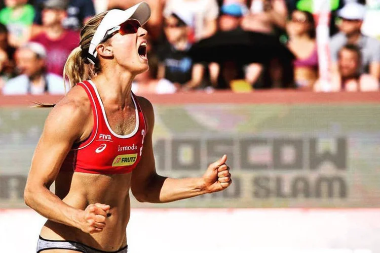 Atletas: Heather Bansley é uma das atletas do time canadense que usará o uniforme (Reprodução/Instagram Heather Bansley)