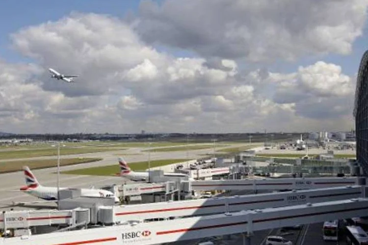 
	Lucro das companhias: Iata considera que a melhora da rentabilidade se deve &agrave; queda do pre&ccedil;o do petr&oacute;leo e a um crescimento do PIB global
 (Edmond Terakopian/AFP)