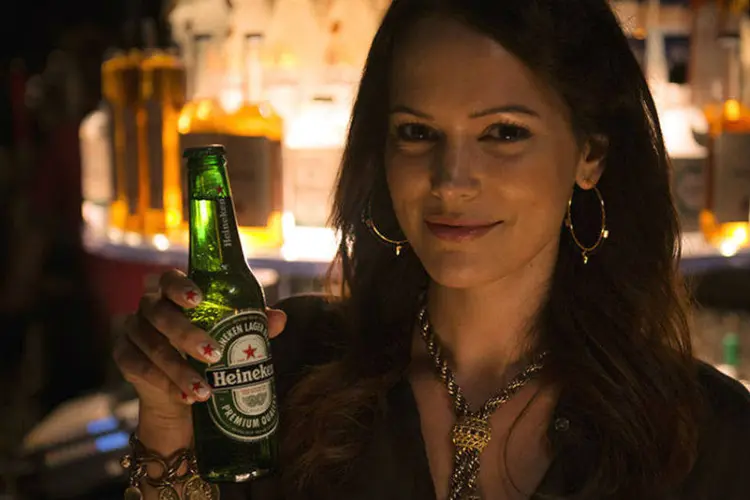 Comercial da Heineken: marca e mulheres pedem por homens que saibam beber (Reprodução)