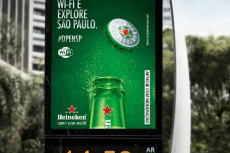Explore São Paulo: relógios patrocinados pela Heineken oferecem wifi para buscar novas atrações na cidade (Divulgação/Heineken)