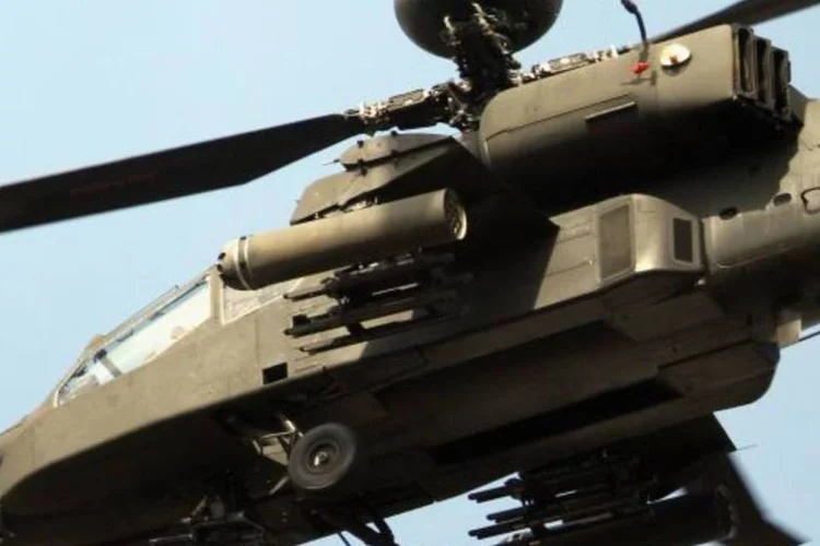 
	Helic&oacute;ptero: a Boeing, que produz o Apache, compete em vendas com a rival Sikorsky
 (Dan Kitwood/Getty Images)
