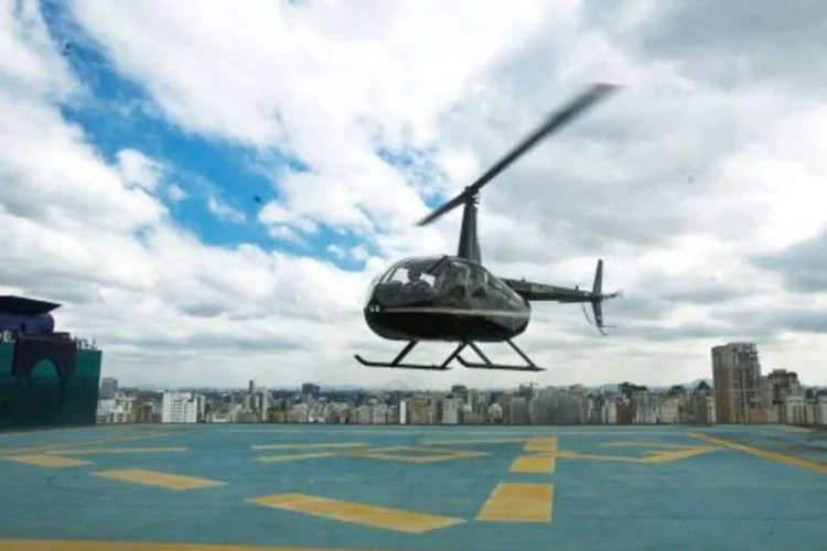 Helicóptero: apenas na cidade de São Paulo há registrados cerca de 400 helicópteros (Mario Rodrigues/Veja São Paulo/Reprodução)