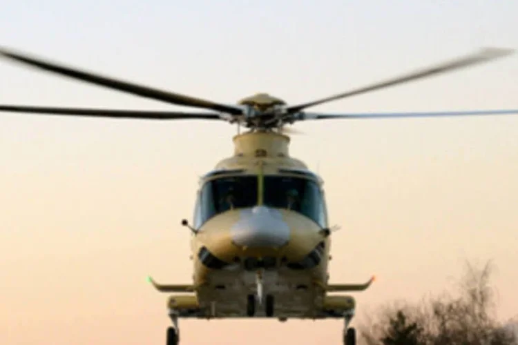 
	Helic&oacute;ptero da AgustaWestland: os parceiros visam a estabelecer a joint venture em poucos meses, t&atilde;o logo seja alcan&ccedil;ado o acordo final e obtidas as aprova&ccedil;&otilde;es necess&aacute;rias
 (Divulgação)