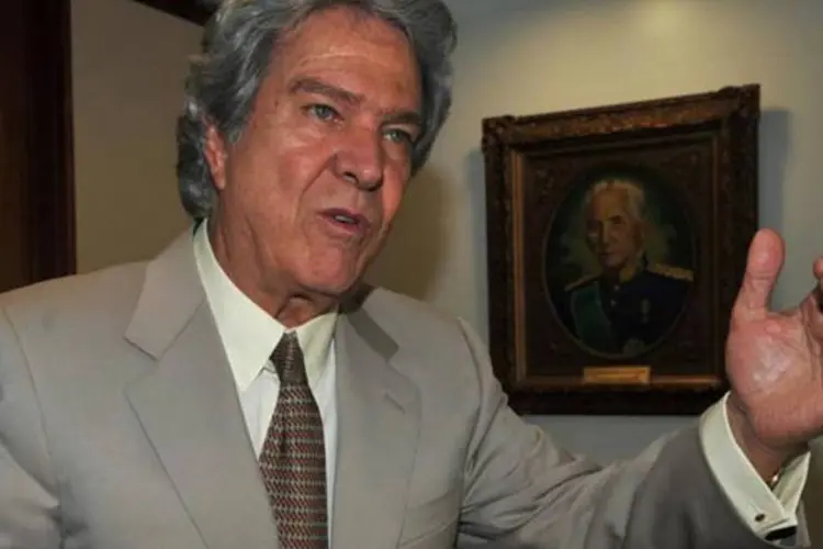 O ex-ministro das Comunicações, Helio Costa, passou mal em Belo Horizonte (Valter Campanato/ABr)
