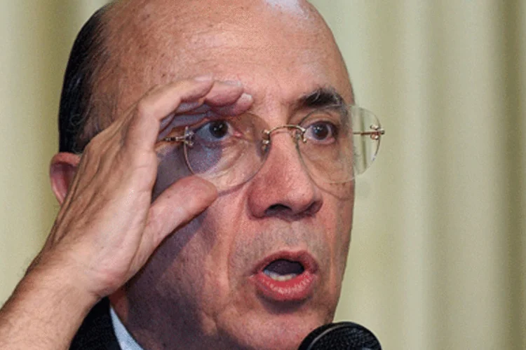Henrique Meirelles, presidente do Banco Central: reforma financeira deve diferenciar a situação de cada país quanto à possibilidade de taxar os bancos (.)