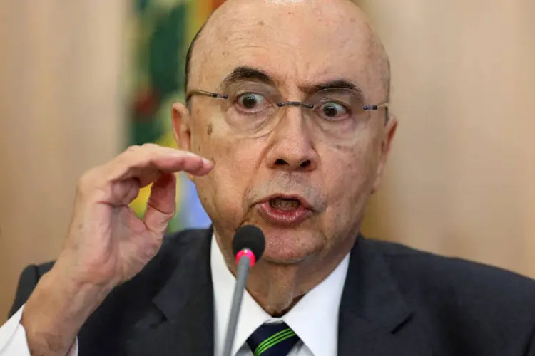 
	Henrique Meirelles: ele afirmou ainda que a PEC dever&aacute; ser enviada ao Legislativo &quot;possivelmente&quot; na quarta-feira
 (Adriano Machado)