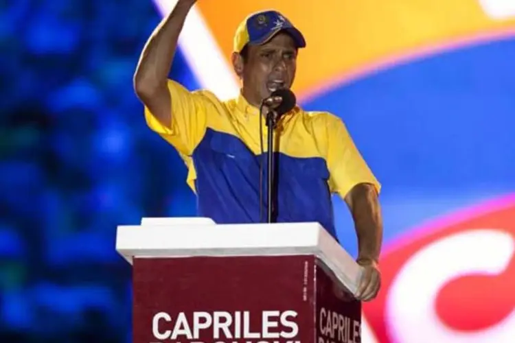 
	Henrique Capriles: candidato da oposi&ccedil;&atilde;o diz que est&aacute; enfrentando dificuldades no caminho at&eacute; cidades da fronteira do pa&iacute;s
 (Reuters/Marco Bello)