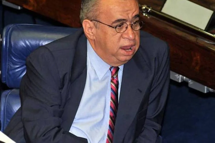 O senador Heráclito Fortes defende que reajuste seja discutido pela Câmara e pelo Senado (José Cruz/AGÊNCIA BRASIL)