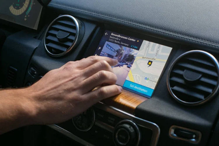 
	Here: em agosto, a BMW, Audi e a Mercedes acertaram a compra da divis&atilde;o de mapas da Nokia por 2,5 bilh&otilde;es de euro
 (Krisztian Bocsi/Bloomberg)